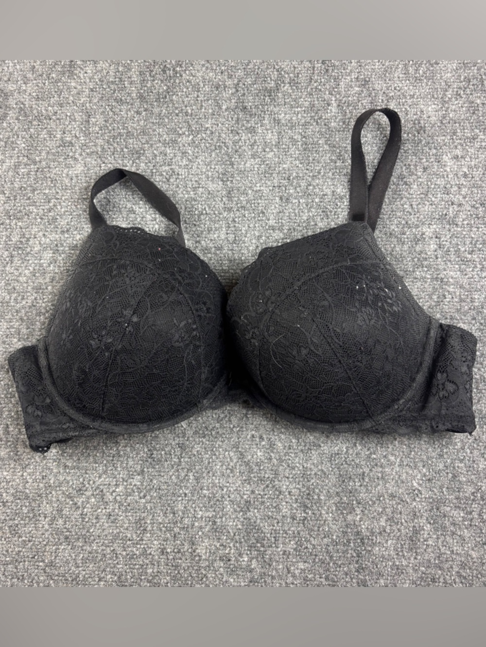 TORRID CURVE Women’s Black Lace Underwire Bra size: 44D